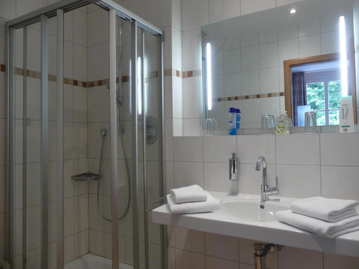 ריין Landgasthaus Hotel Eggert מראה חיצוני תמונה