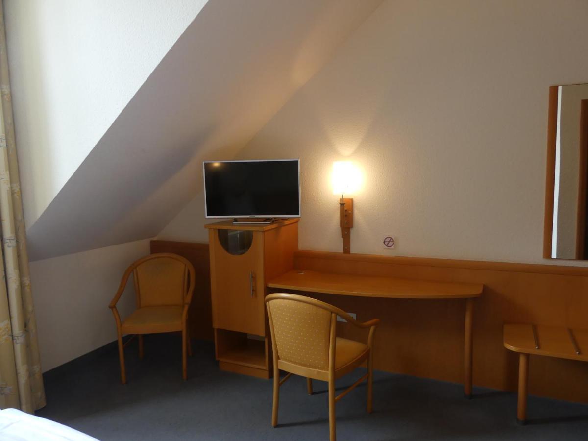 ריין Landgasthaus Hotel Eggert מראה חיצוני תמונה