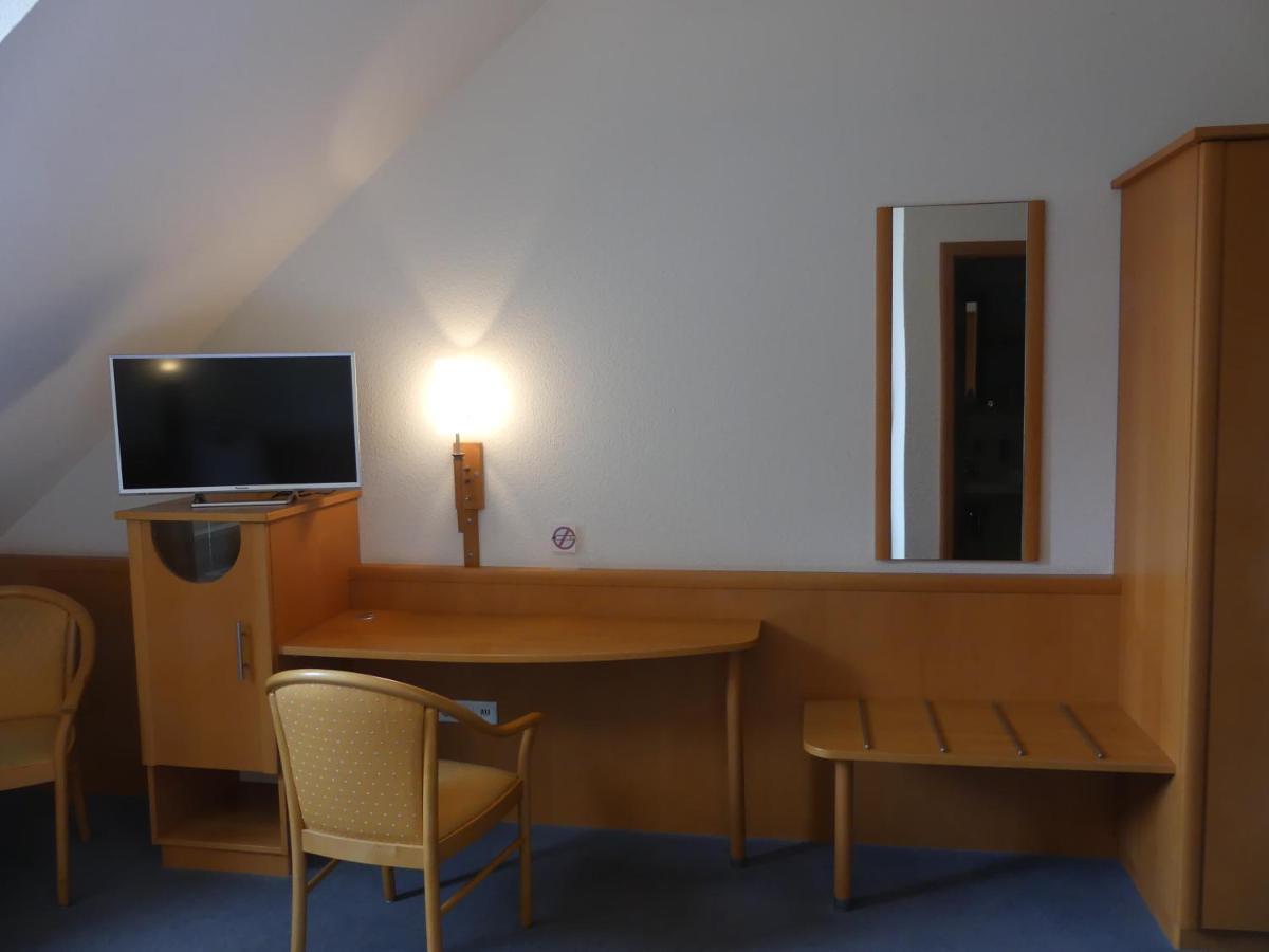 ריין Landgasthaus Hotel Eggert מראה חיצוני תמונה