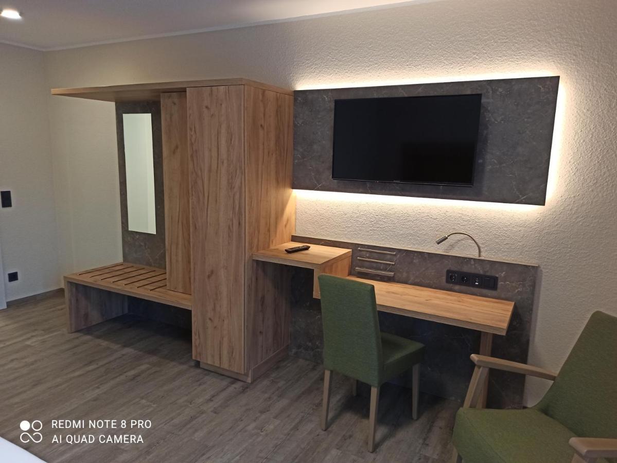 ריין Landgasthaus Hotel Eggert מראה חיצוני תמונה