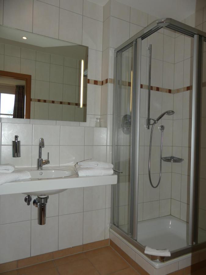 ריין Landgasthaus Hotel Eggert מראה חיצוני תמונה